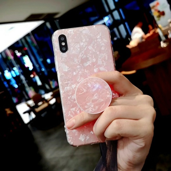 iPhone XR/XS/X/7/8/+❤️️shell case with popsocket - Picture 3 of 5